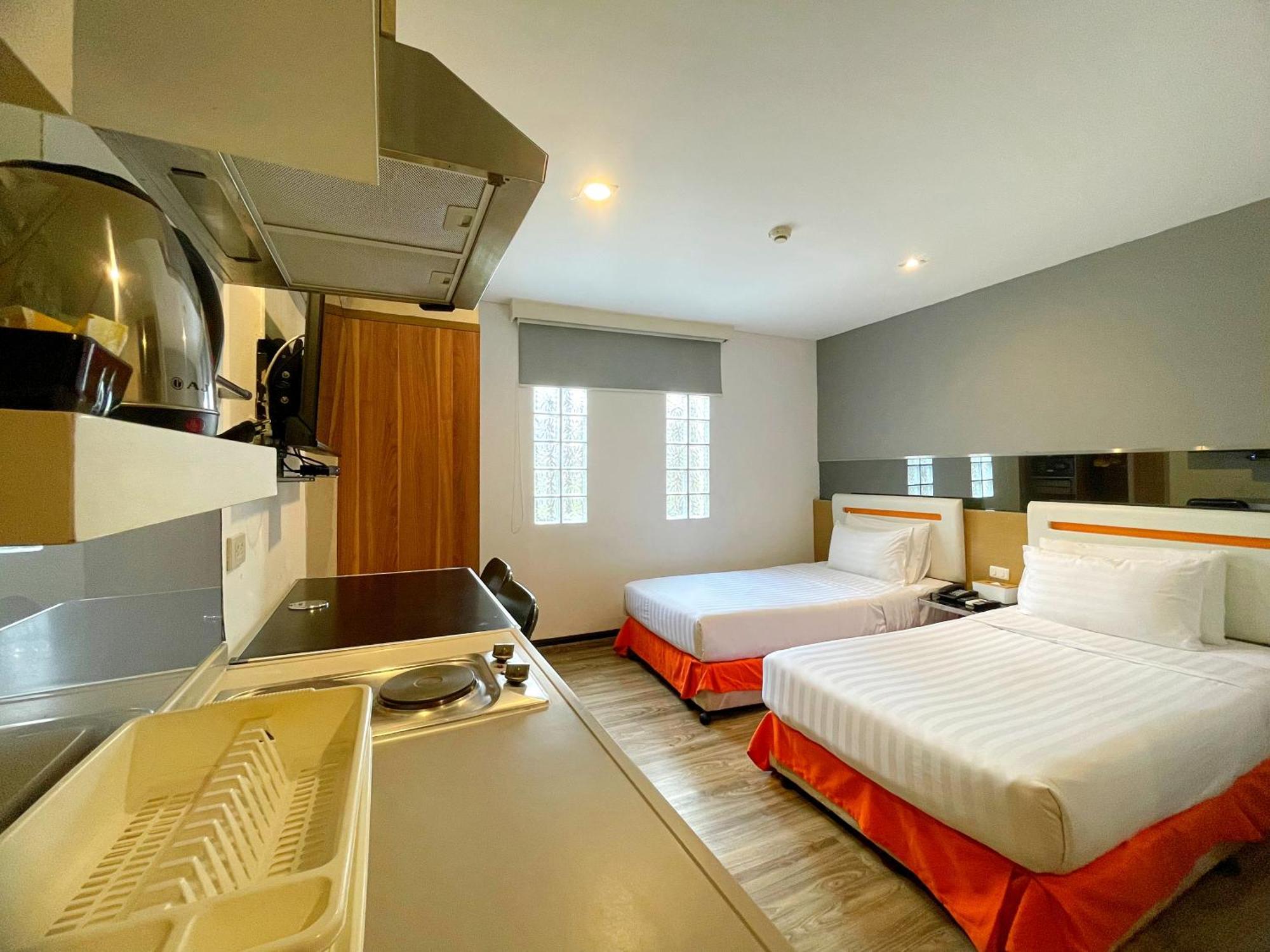 Arawana Express Phromphong Otel Bangkok Dış mekan fotoğraf