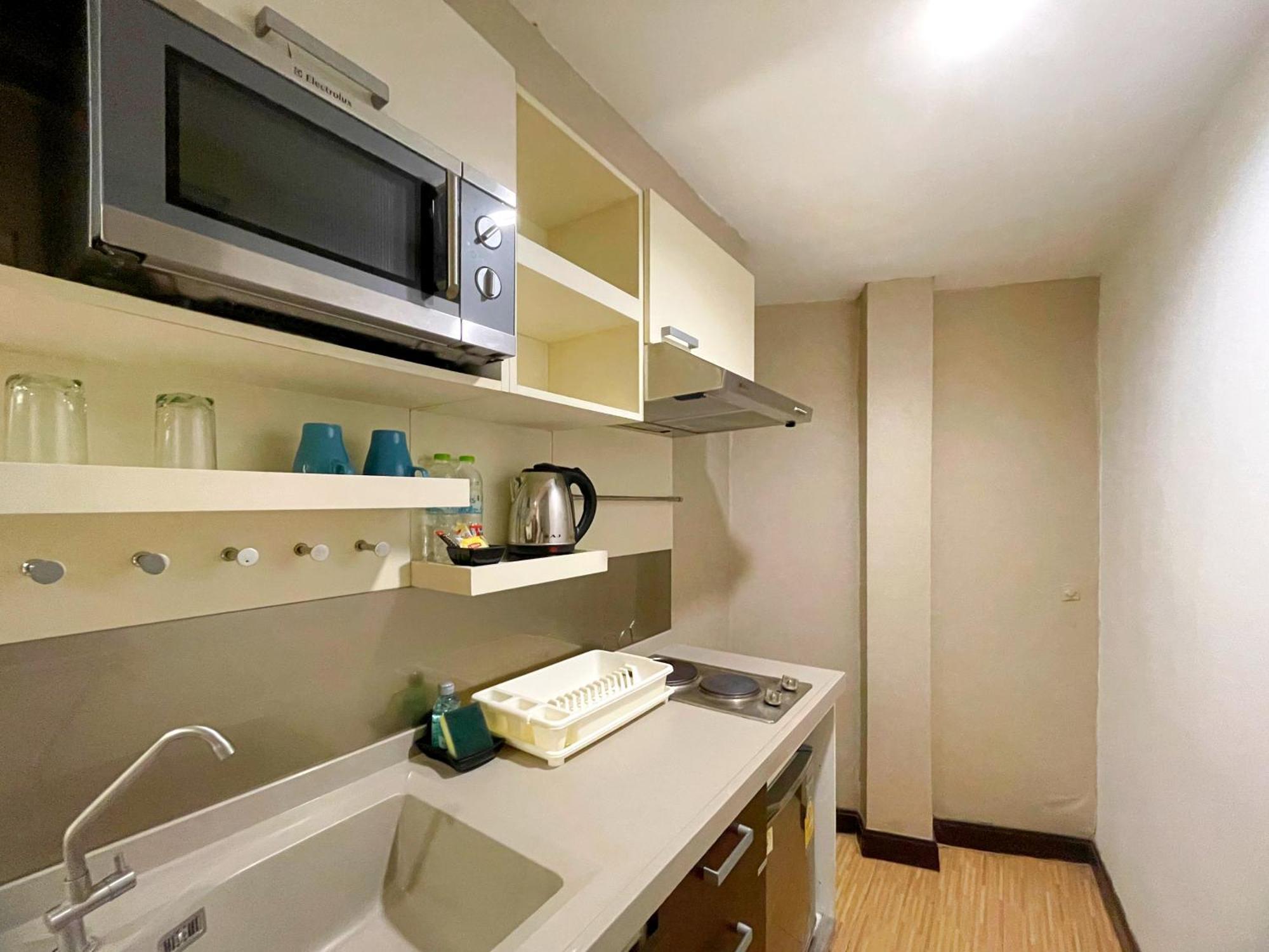 Arawana Express Phromphong Otel Bangkok Dış mekan fotoğraf