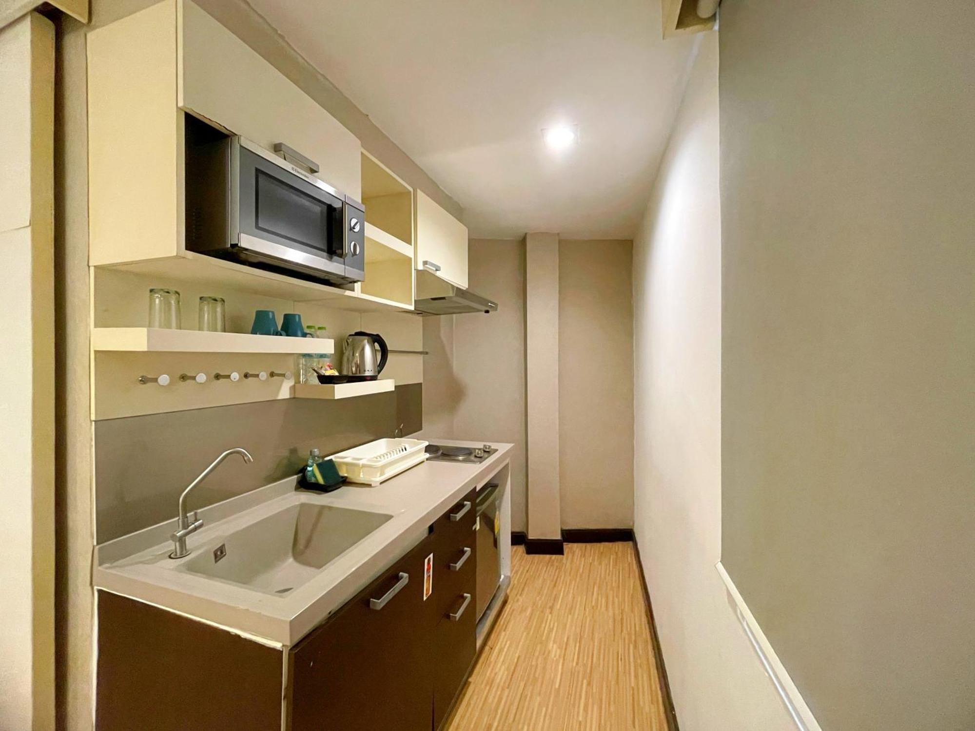 Arawana Express Phromphong Otel Bangkok Dış mekan fotoğraf