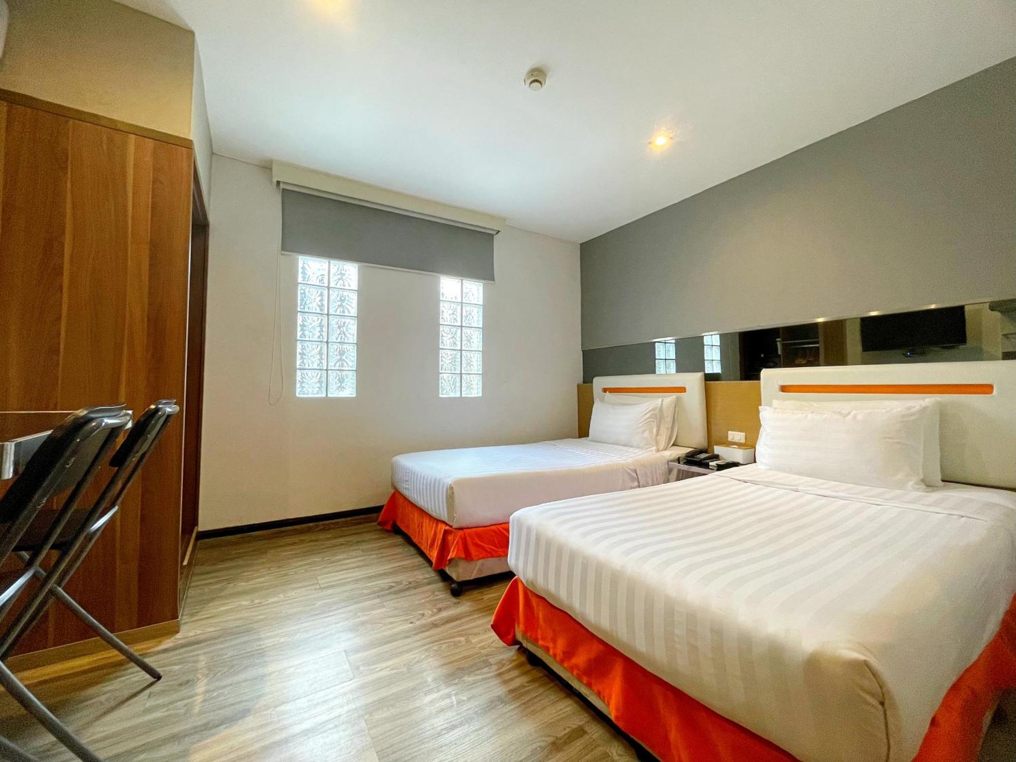 Arawana Express Phromphong Otel Bangkok Dış mekan fotoğraf