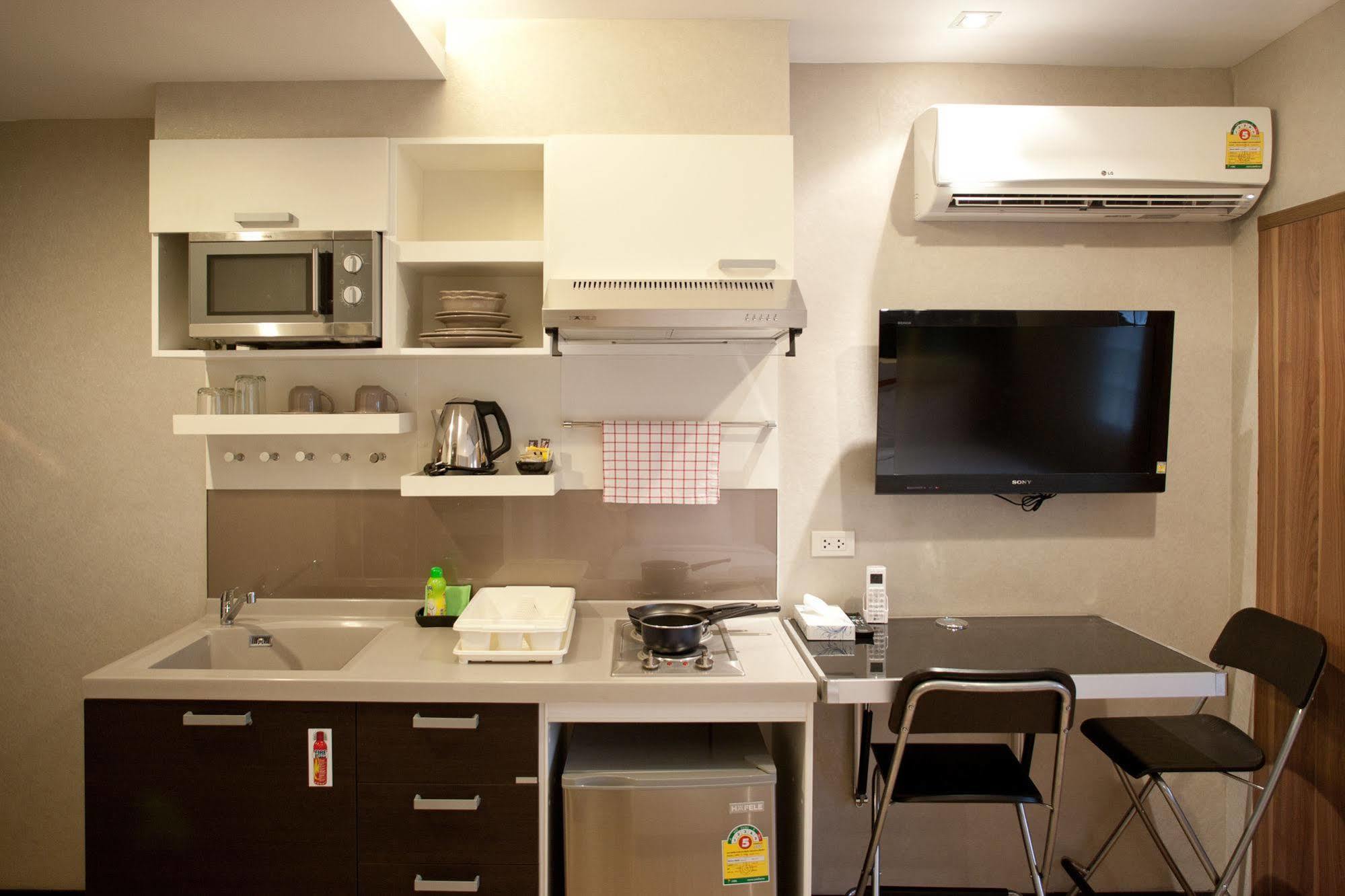 Arawana Express Phromphong Otel Bangkok Dış mekan fotoğraf
